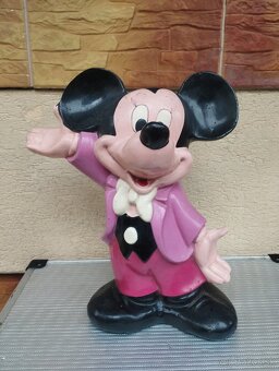 Staré plechové autíčka,busta,staré hračky, koreničky,hodiny - 11