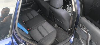 Mazda 6 gy 2.0 benzín 108kw - 11