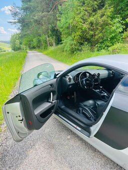 Audi TT 2.0 tfsi - 11