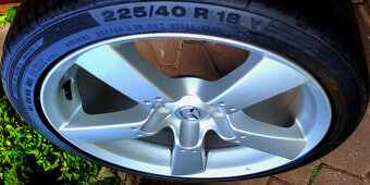 alu R18 5x114,3 orig. Mazda, letné pneu 225/40 - 11