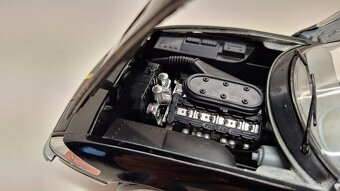 1:18 FERRARI GTB/4 CABRIO - 11