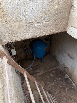 Na predaj rodinný dom s veľkým pozemkom, Pata - 11