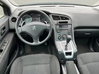 Peugeot 5008 1.6 HDi 80kw automat 7 míst panorama - 11