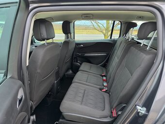 Opel Zafira 1,4benzín 2012 - 11
