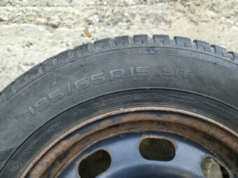 Zimná sada Nokian 195/65 R15 na diskoch VW 5x100 - 11