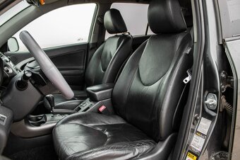 Toyota RAV4 2.2l D-CAT 110kW, A/T - 11