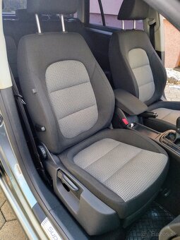 Škoda Superb Combi 2.0tdi - 11
