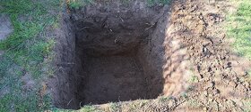 Búracie práce-čistenie pozemkov-ručné Výkopové práce - 11