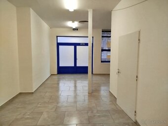 Priestor na prenájom - 11