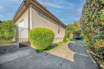 PRIVÁTNY MAKLÉR | Rekonštrukcia podľa seba? Tento dom vám dá - 11