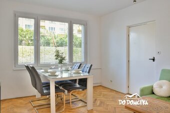 DO DOMČEKA | Slnečný byt s lodžiou obklopený zeleňou - 11
