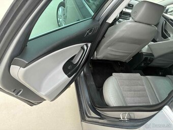 Predam Volkswagen Passat b6 2.0TDI,103KW ,R.v.2008, - 11