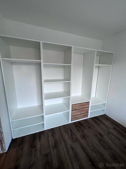 Predám šatníkové regále - úplne NOVE - DEKOR - Biela - 11