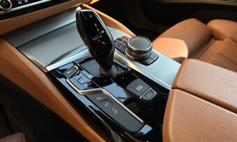 BMW 630d GT m packet - 11