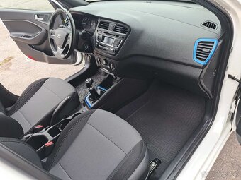 Hyundai i20 1.2i 16V Style - 11