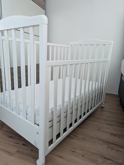 Detská postieľka Italbaby s praktickým úložnym priestorom - 11