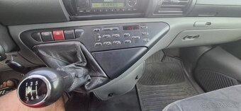Peugeot 806  2.0 HDI - 11