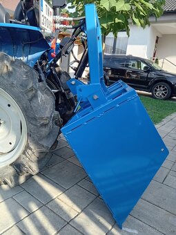 Transportný box hydraulicky sklápateľný za malotraktor - 11