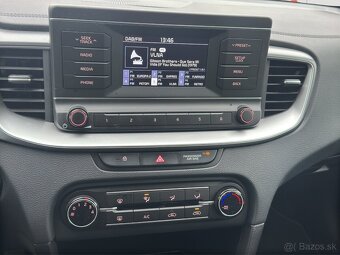 Kia Ceed 1.0 T-GDi Amber - 11