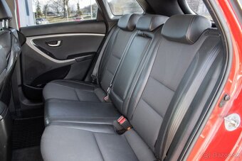 Hyundai i30 CW 1.6-CRDi, 94kW, M6 - 11