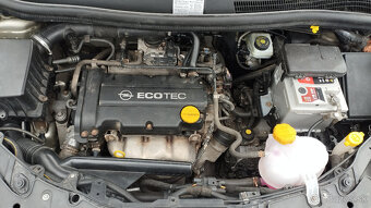 Predám Opel Corsa 1.2 benzín automat - 11