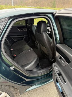 Jaguar XF R-Sport 132KW 2.0D - 11
