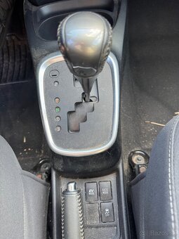 Toyota Yaris 1,5 Hybrid NAVI Kamera 2016 - 11
