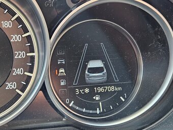 Mazda CX-5 2.0 benzín 4x4 automat - 11
