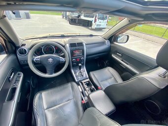 Suzuki Grand Vitara 2,4 benzin - 11