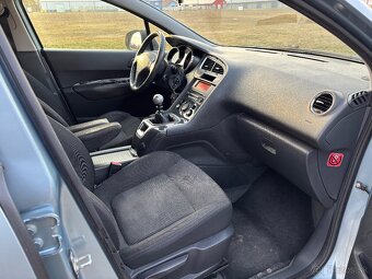 Peugeot 5008 1.6hdi - 11