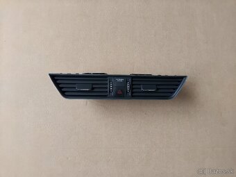 výduch, mriežka kúrenia Superb 3 - 11