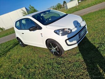 VW Up 1.0 MPI 44kw Klima Alu  Model 2012 - 11