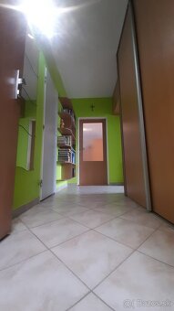 Poprad – 4-izbový byt 77 m², sídlisko Západ, krásny výhľad n - 11