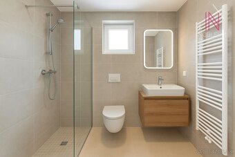 4 izbový rodinný bungalov - Čečínska Potôň, okres Dunajská S - 11