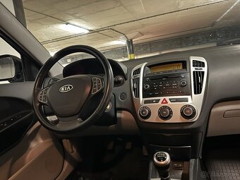 Predám Kia Ceed 1.4 2007 - 11