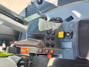 Traktor CLAAS AXION 830 CIS - 11