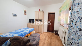 NA PREDAJ rodinný dom v srdci obce Porúbka - 11