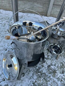 Nerezové  kotliny - 11