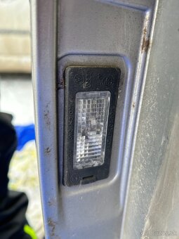 Páté dveře Škoda Octavia 3 kombi - 11