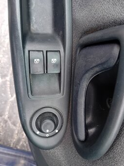 Predám Renault Clio - 11