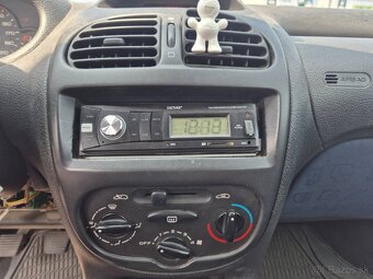 Peugeot 206 1.2i - 11