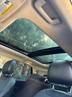 Edge 3.5 LPG 4X4 SPORT TOP panoramatická strecha - 11