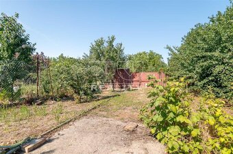 LEN U NÁS  TOP CENA 
3-izbový rodinný dom s veľkým... - 11