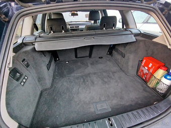 BMW 325xi 4x4 - 11