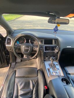 Audi Q7 3.0 TDI quattro tiptronic - 11