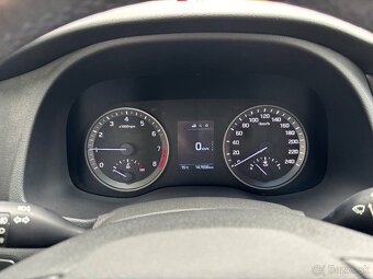 Hyundai Tucson 1.6 GDi Family-benzín - 11