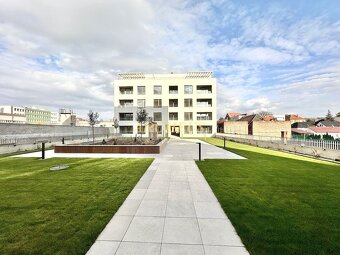 3 IZBOVÝ BYT 84 m2, LOGGIA, NOVOSTAVBA, CENTRUM, PREŠOV - 11