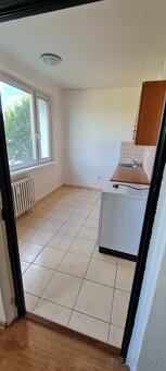 Na predaj 3 izbový byt 82,46 m2 s balkónom Zvolen - Záhonok - 11