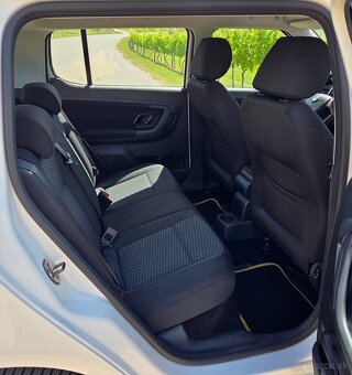 Škoda Fabia 1.2 51KW/70 koní 05/2010 - 11