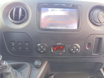 Renault Master 7-miestne, SNOEKS - 11